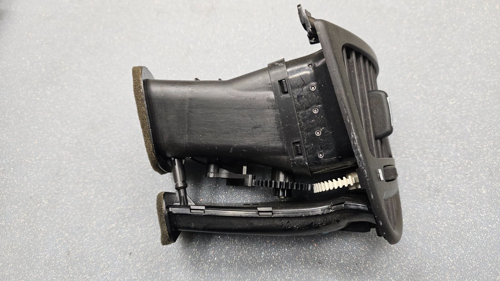 🔥02-08 Jaguar X-Type Dash Center LEFT DRIVER Outer AC A/C Air Vent Heater Panel