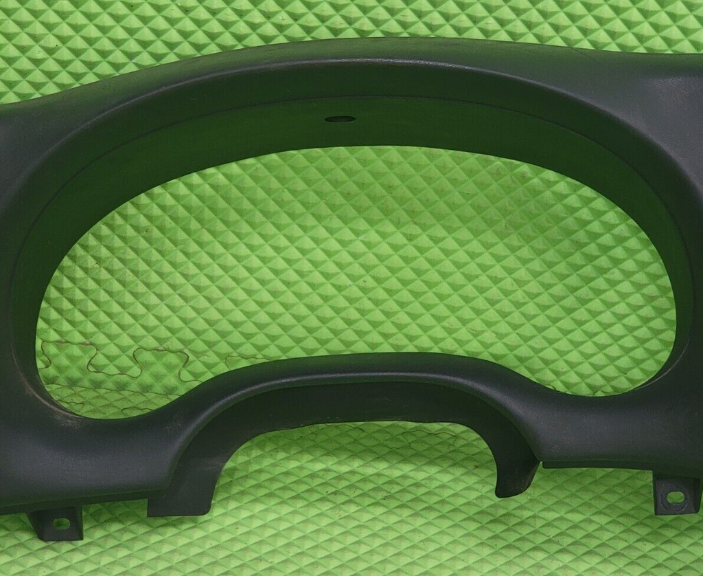 🔥1998-2004 BLAZER S10 JIMMY SONOMA Cluster Dash Radio Bezel BLACK C8