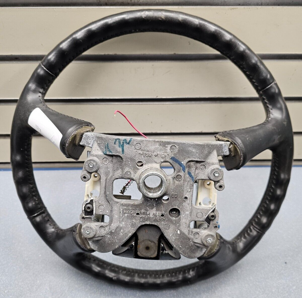 99-02 Chevy Silverado Tahoe Suburban Blazer SONOMA Steering Wheel Leather black