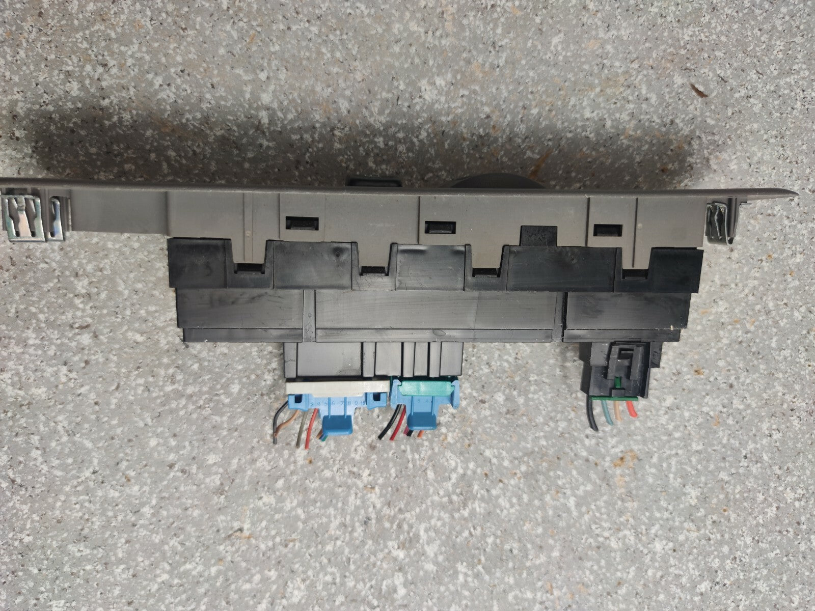 🔥06-09 GMC ENVOY Window Switch Front RIGHT Passenger Side GRAY WS9
