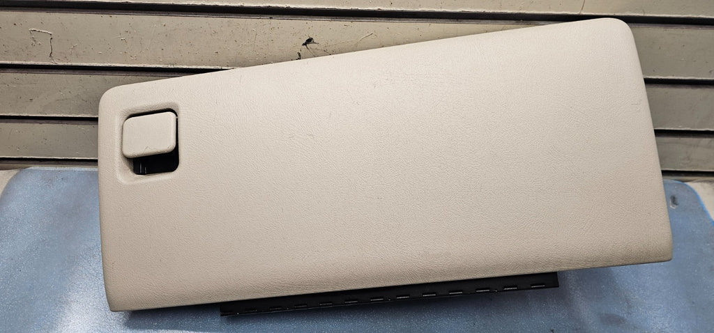 🔥99-06 SILVERADO SIERRA Dash GLOVE BOX Storage Compartment Assembly LID TAN G3