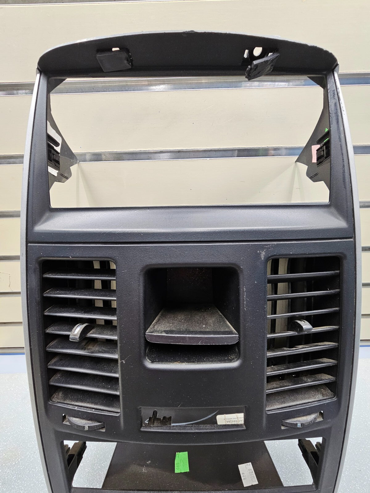 🔥08-10 DODGE CARAVAN A/C HEATER TEMPERATURE CLIMATE CONTROL RADIO BEZEL  BLACK