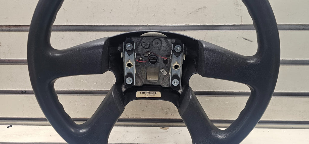 🔥03-06 SILVERADO SIERRA YUKON TAHOE SUBURBAN STEERING WHEEL LEATHER BLACK