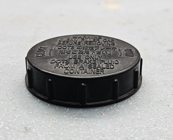 🔥03-17 Armada Murano Quest Brake Master Cylinder Fluid Oil Reservoir Cap Tank