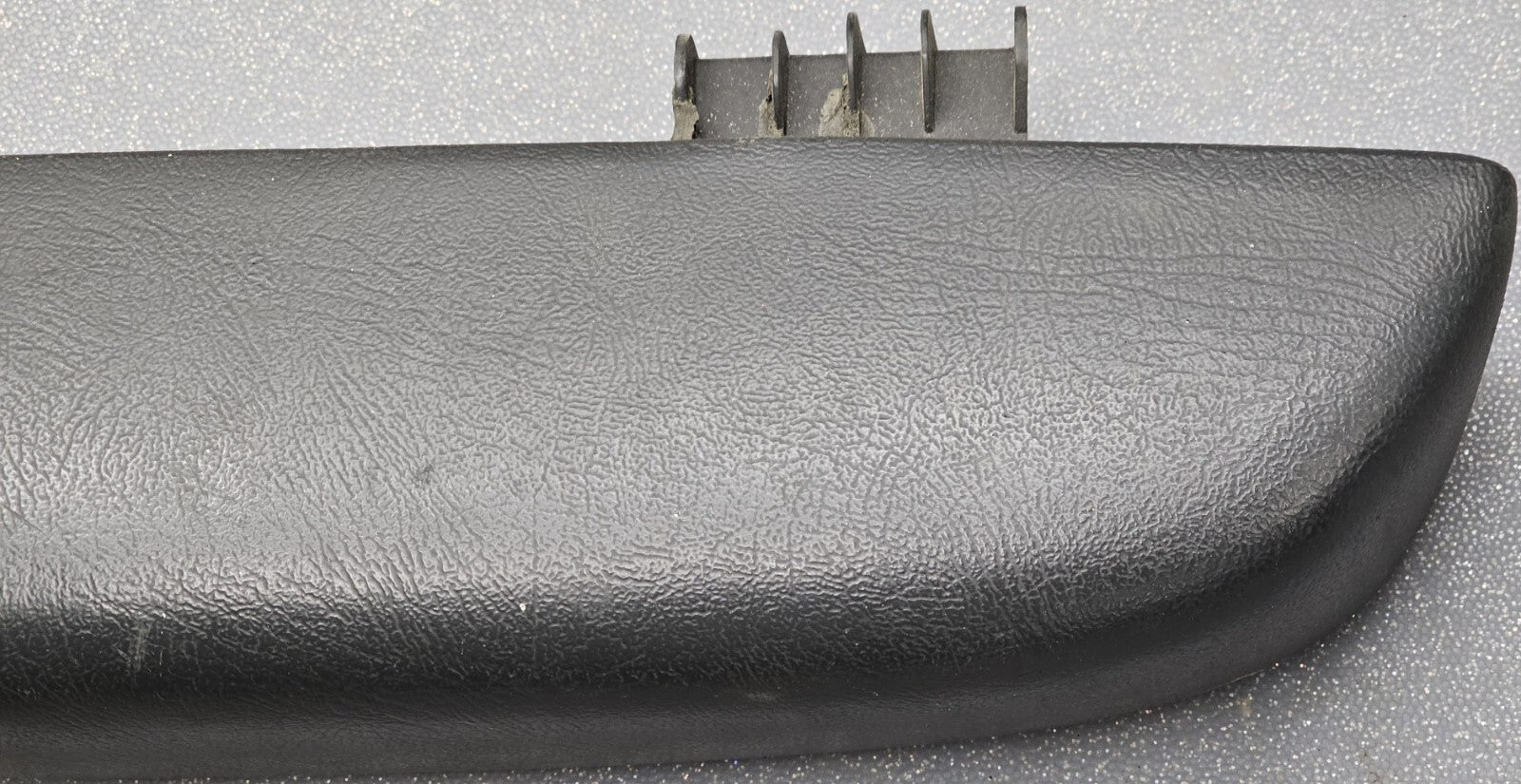 🔥99-02 Chevrolet GMC Silverado Tahoe FrontRight Door Armrest Handle Graphite H1