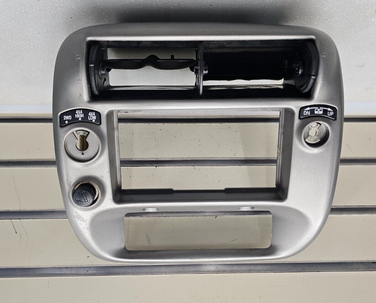 🔥1995-2010 Ford Ranger EXPLORER Radio Front Center Dash Trim Bezel SILVER B2
