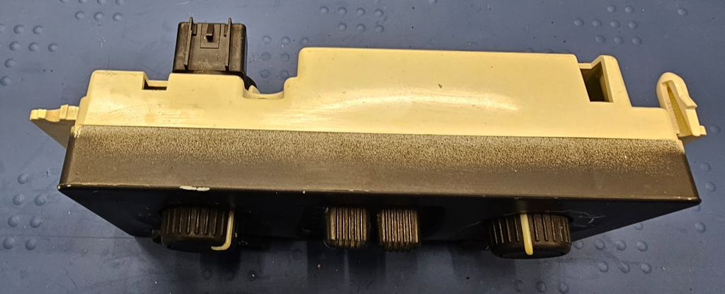 🔥03-09 Silverado TRAILBLAZER Sierra Dash Heater AC Temperature Climate Control