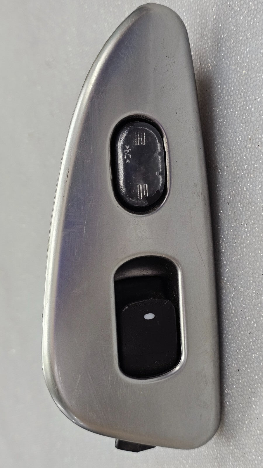 🔥 04-07 Chevy Malibu Front Right Passenger Power Window Door Switch Lock Silver