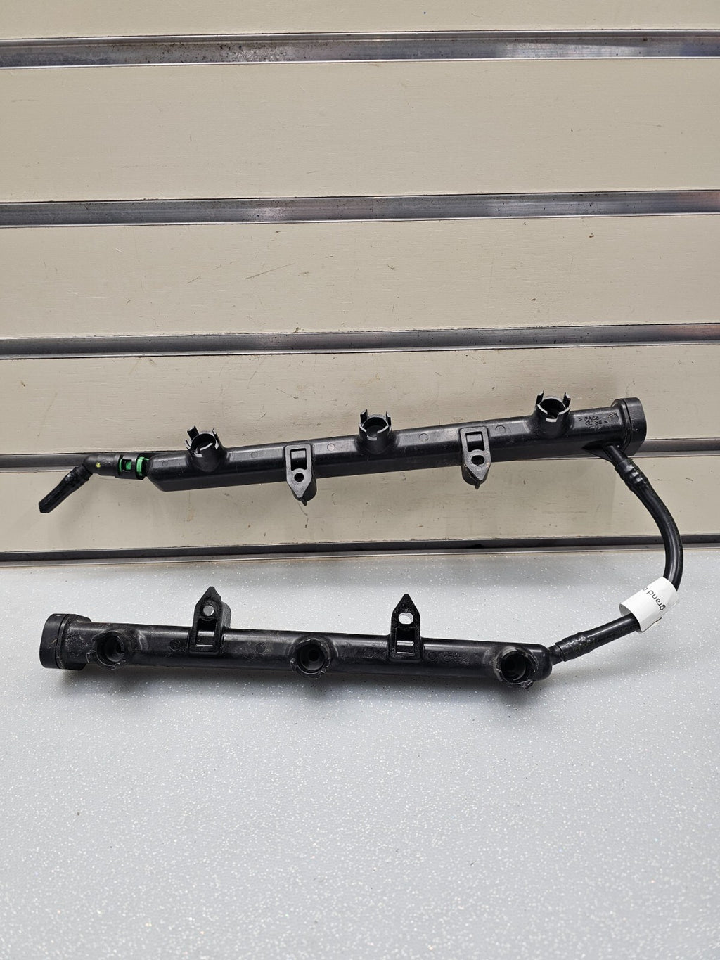 🔥11-16 DODGE GRAND CARAVAN 3.6 Gas Inlet Intake Fuel Injector Injection Rail