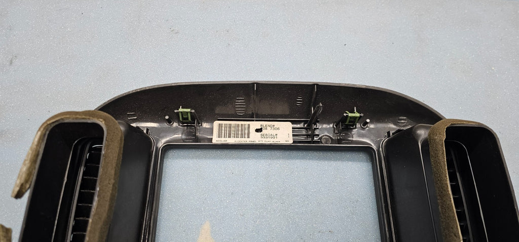 🔥01-07 FORD ESCAPE CENTER DASH RADIO A/C CLIMATE TRIM BEZEL BLACK OEM