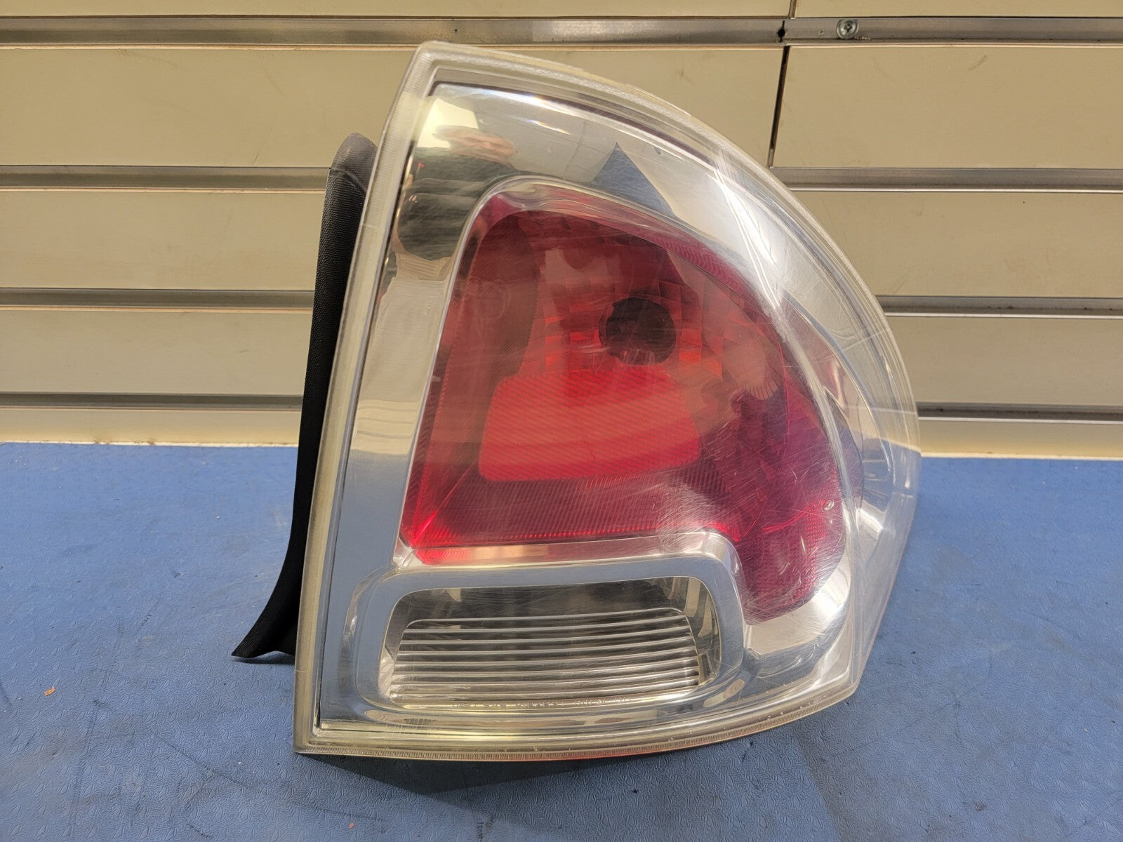 🔥2006-2009 Ford Fusion taillight tail light lamp LED  right passenger side