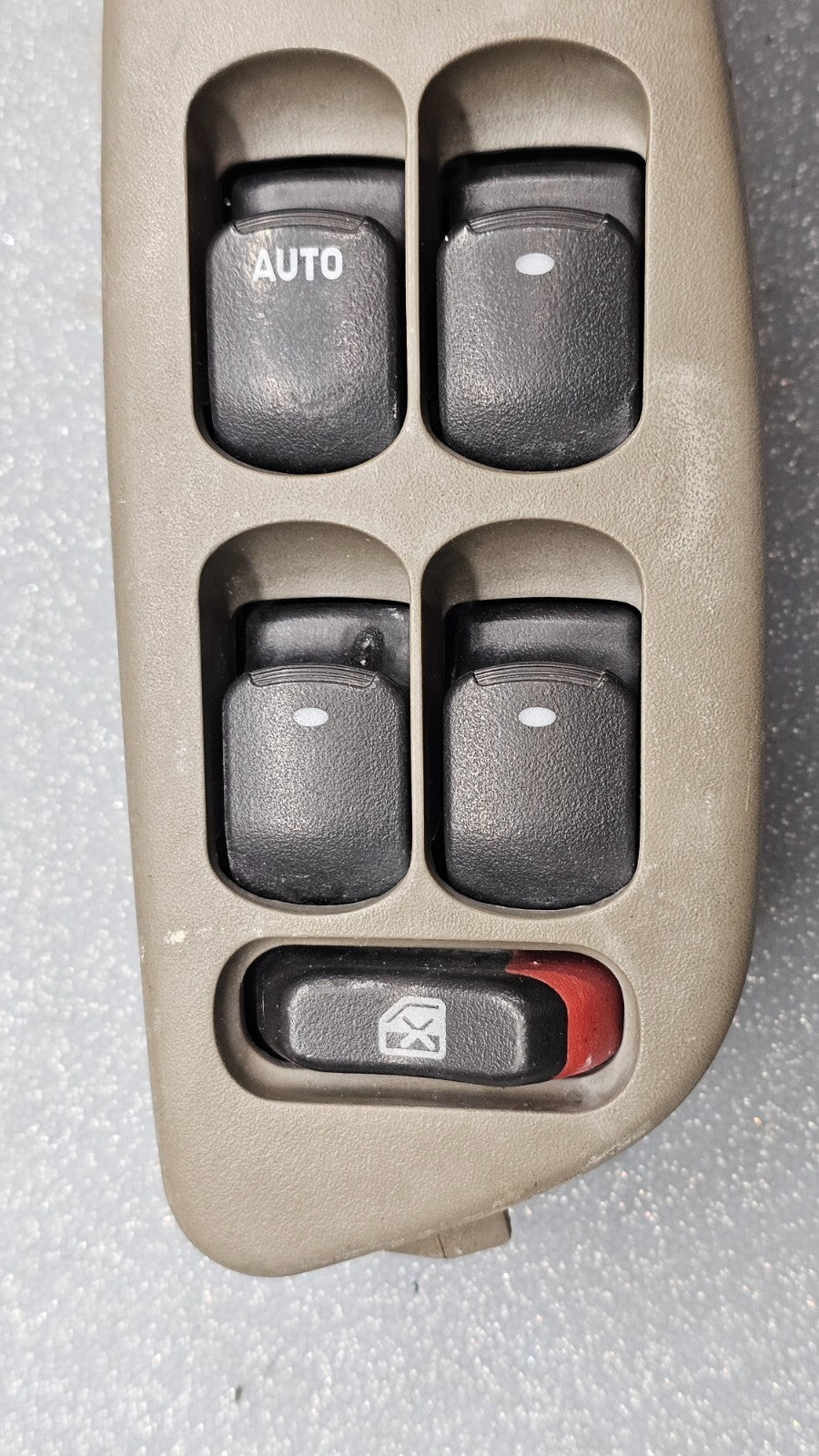 🔥04-07 MALIBU LEFT DRIVER MASTER POWER WINDOW DOOR CONTROL SWITCH ASSEMBLY TAN