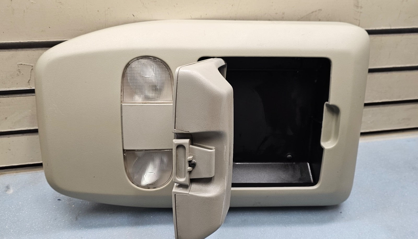 🔥04-08Ford F-150 Overhead Console DOME Map Light Roof🔴Storage Assembly GRAY 09