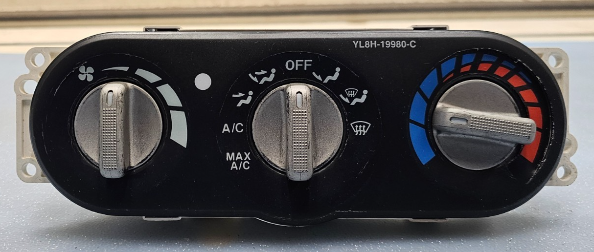 🔥05-06 Tribute Dash AC HVAC A/C Heater Climate Control Panel Temperature Black