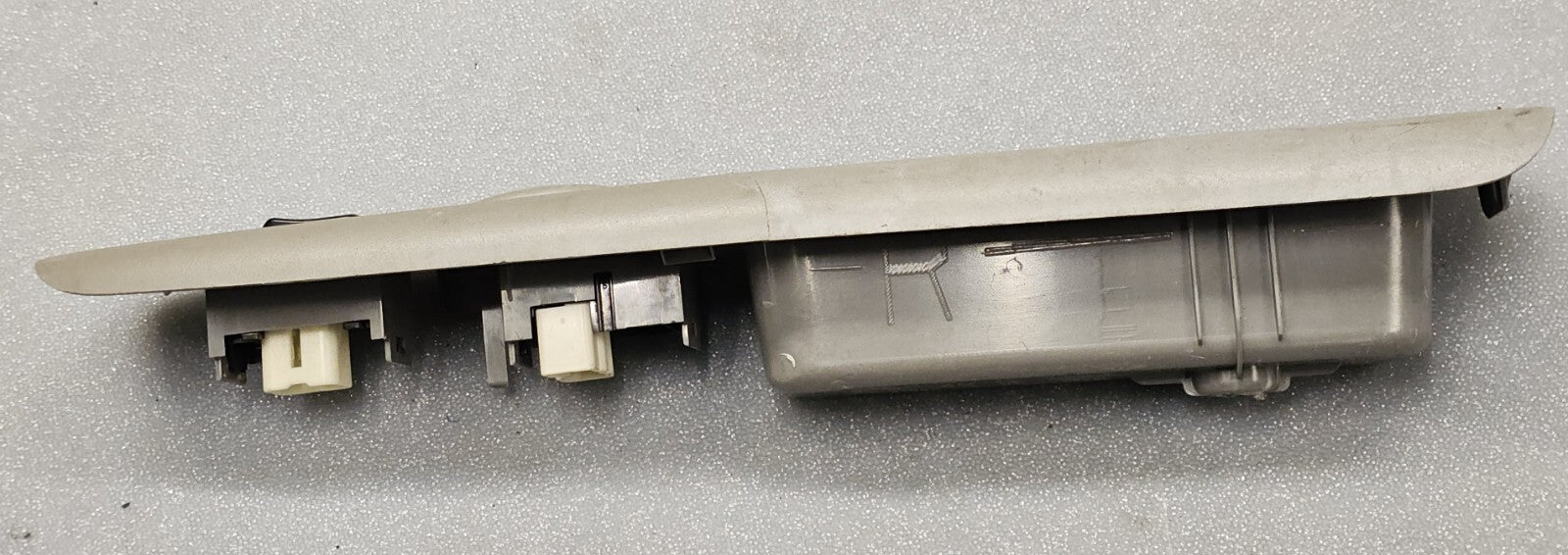 🔥02-06 Toyota Camry Scion XB Front Right Passenger Power Window Door Switch Tan