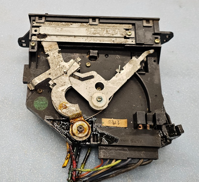 🔥86-91 Chrysler LeBaron Sedan HVAC Heater A/C AC Temperature Control Unit Black