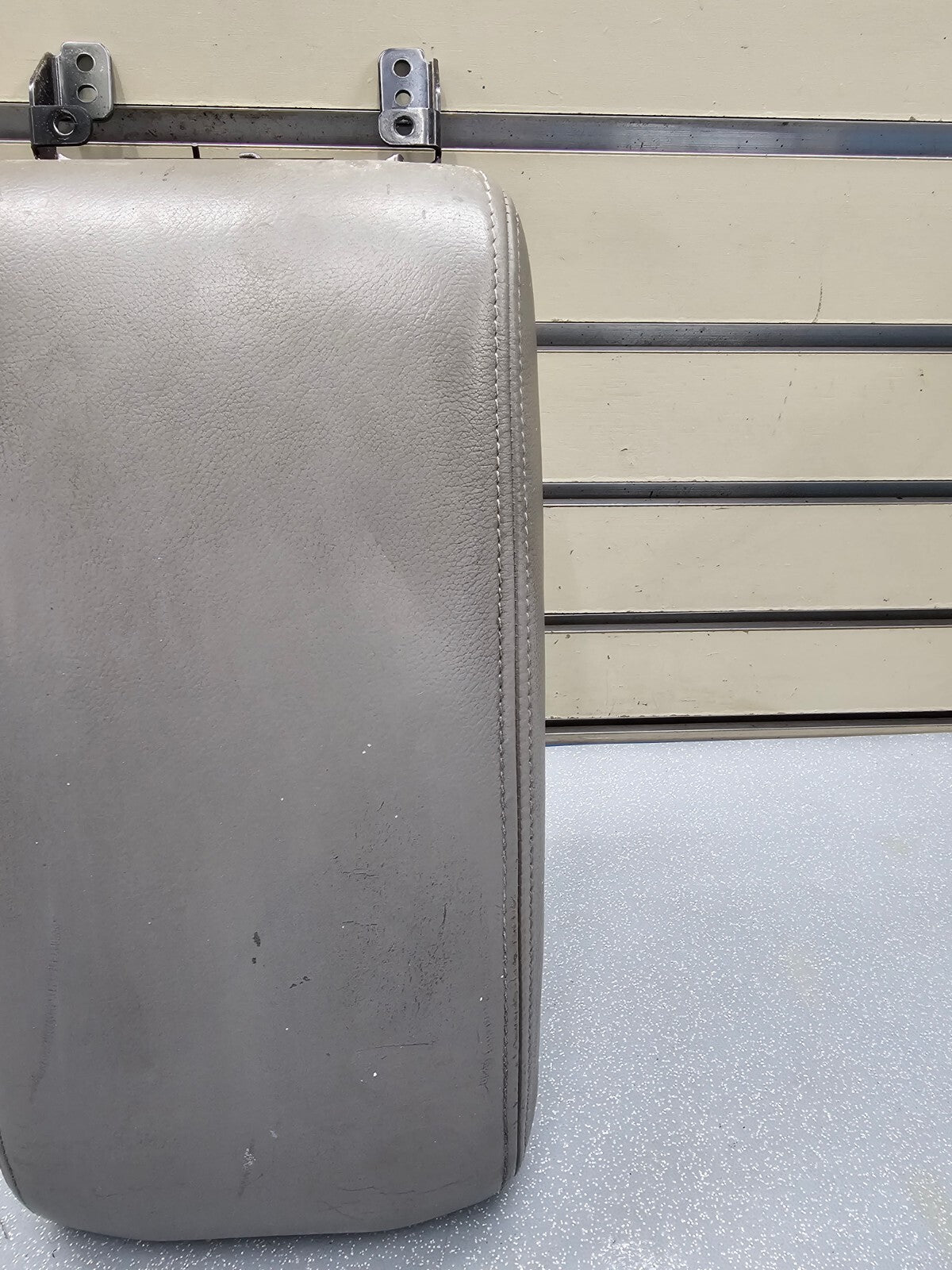 🔥02-06 CAMRY SOLARA LEXUS ES330 CENTER CONSOLE LID ARM REST COVER ASSEMBLY GRAY