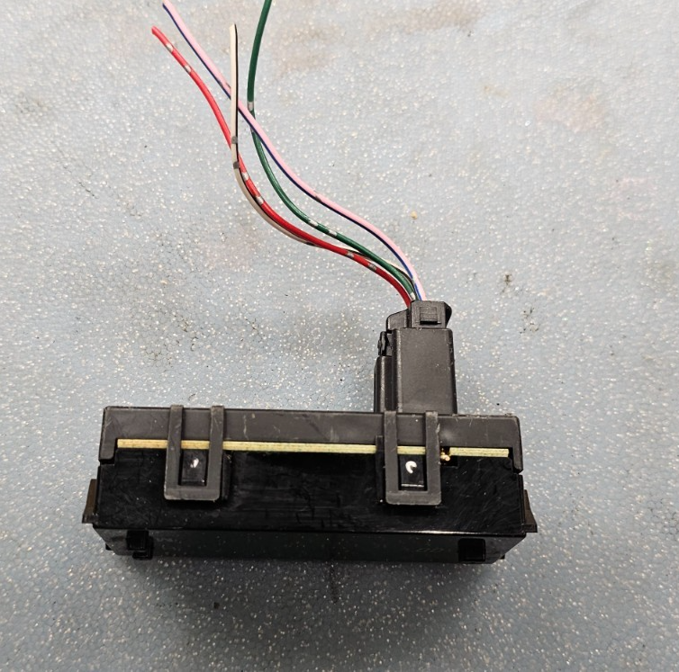 🔥09-13 Genuine OEM Toyota Matrix  clock w/connector OEM