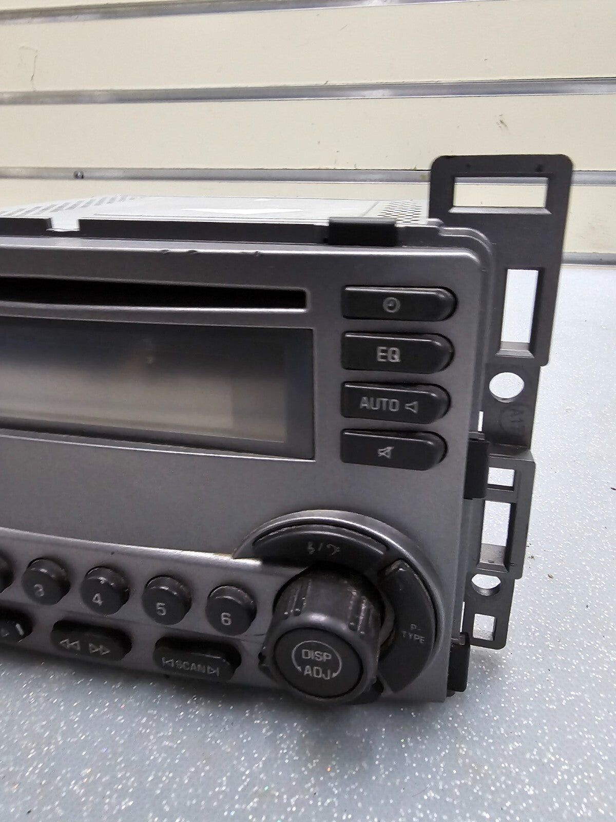 🔥2006 - 2007 PONTIAC TORRENT radio receiver AM FM CD CD Player GRAY