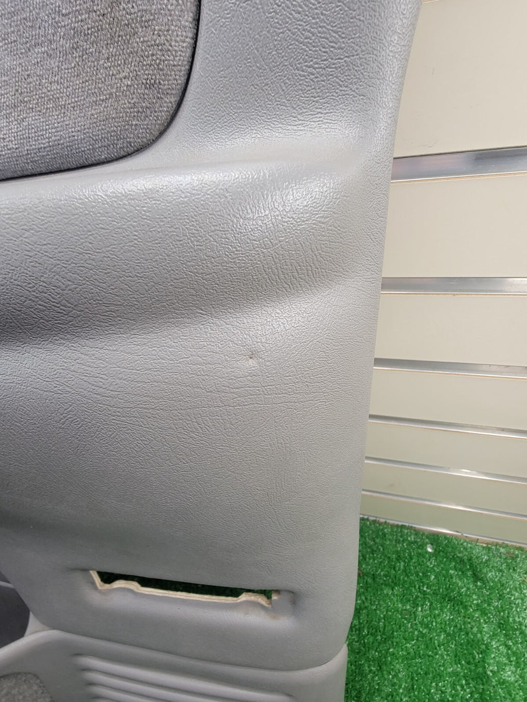 🔥95-99 Chevy GMC Silverado C/K DOOR PANEL Front Passenger Right Gray OEM D2