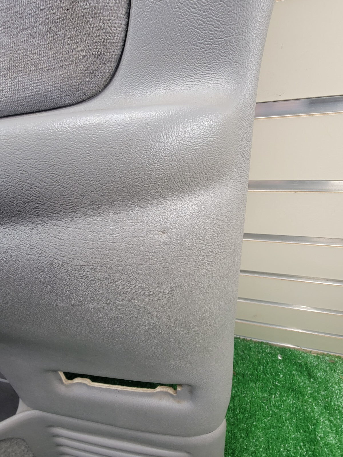 🔥95-99 Chevy GMC Silverado C/K DOOR PANEL Front Passenger Right Gray OEM D2
