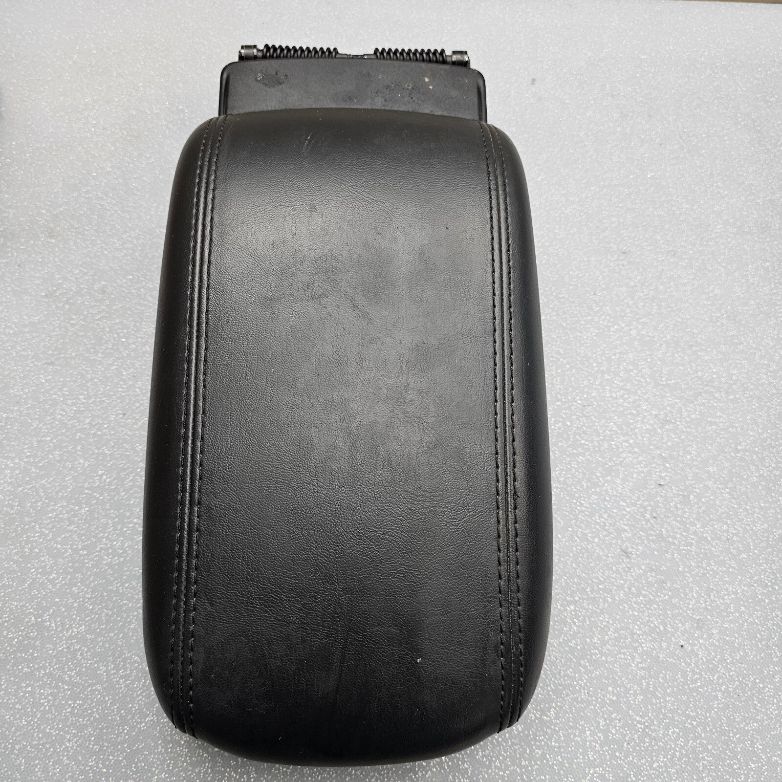 🔥13-16 DODGE DART CENTER CONSOLE ARM REST LID LEATHER BLACK TOP PAD COVER BLACK