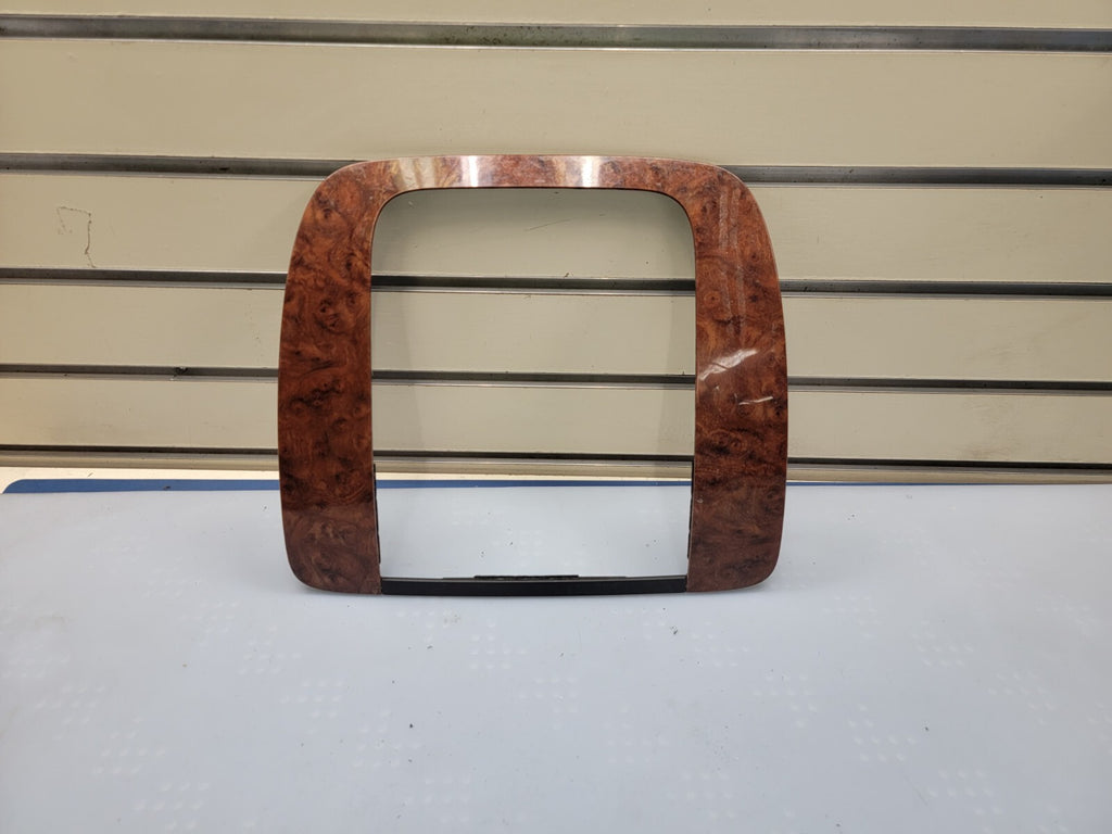 🔥07-13 SUBURBAN TAHOE YUKON CENTER DASH RADIO BEZEL TRIM WOODGRAIN