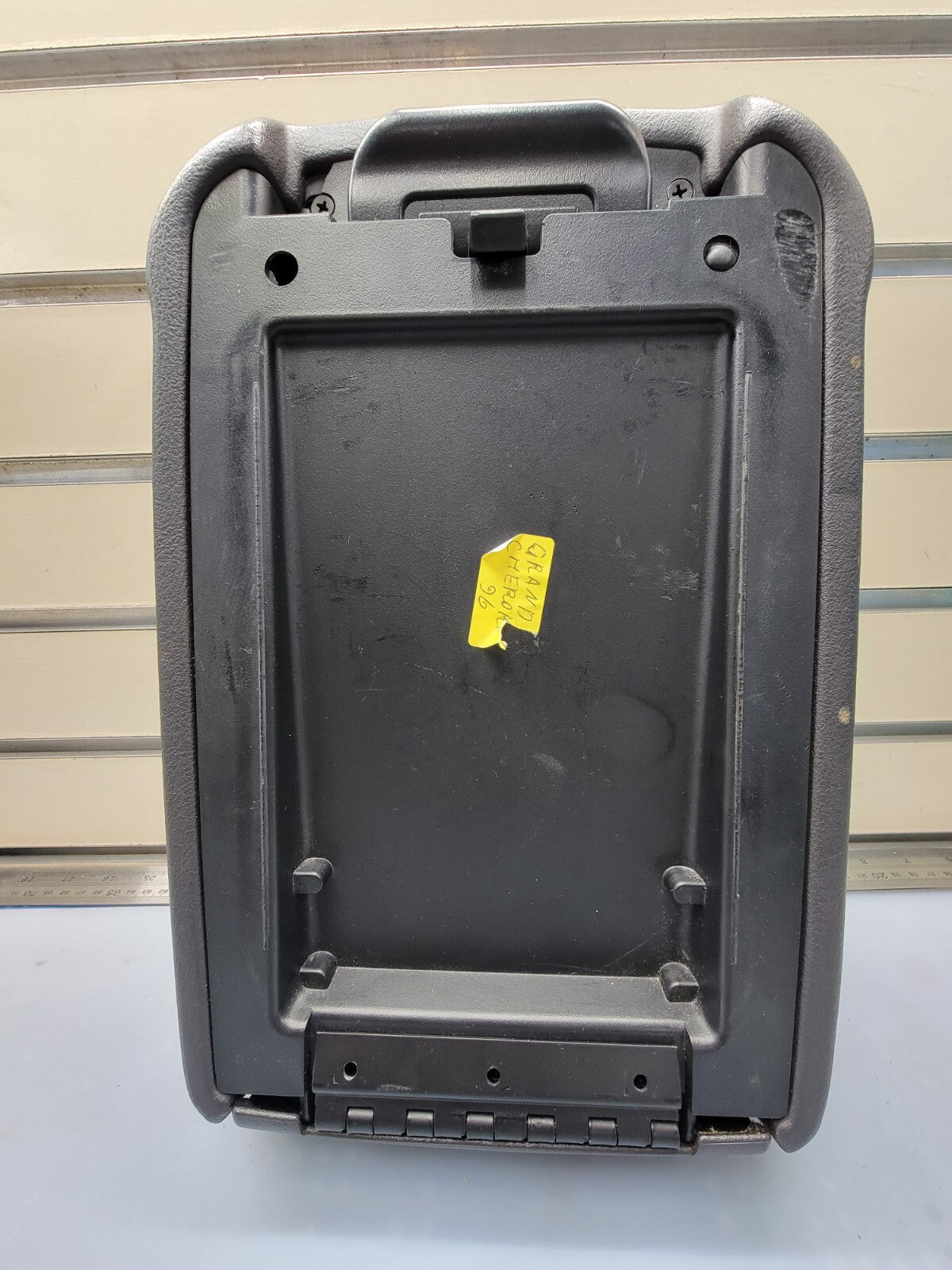 🔥1996-1998 Jeep Grand Cherokee Center Console Lid Armrest  Black OEM