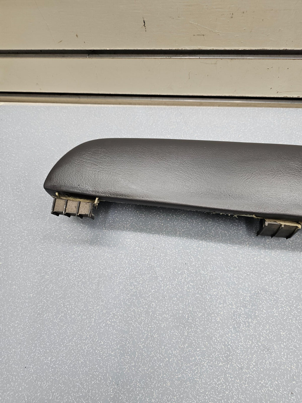 🔥99-06 Chevrolet GMC SilveradoTahoe Rear RIGHT Door Armrest Handle Dark Grey H3