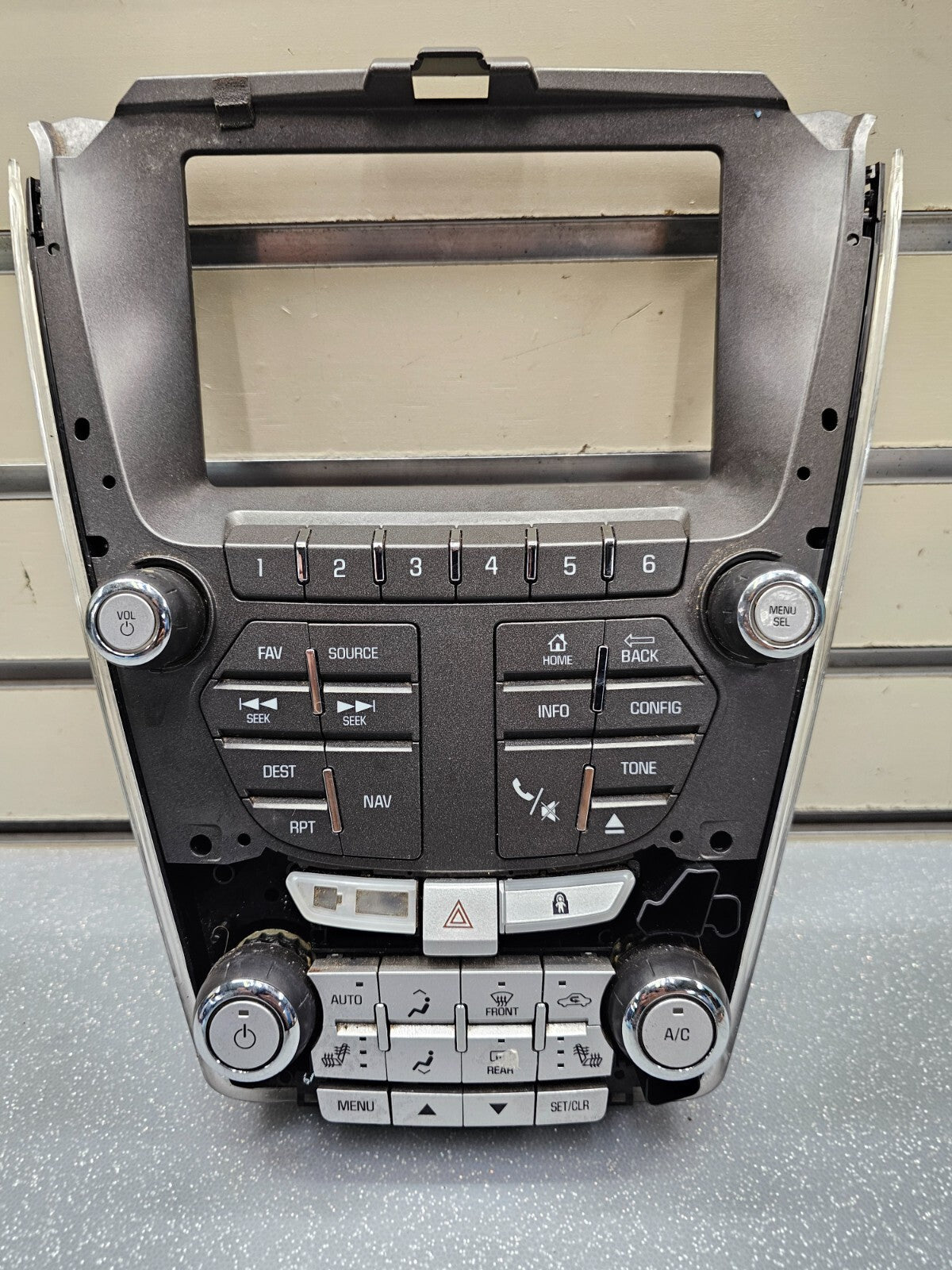 🔥12-15 Equinox Terrain Dash AM FM Radio Stereo Climate Control Trim Panel Bezel