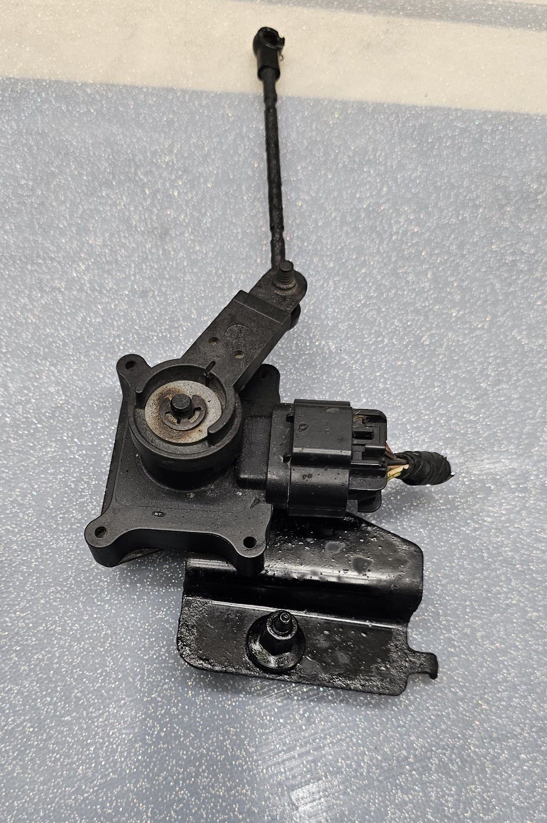 🔥06-11 CADILLAC DTS BUICK LUCERN 10 PIN REAR SUSPENSION HEIGHT LEVEL SENSOR OEM
