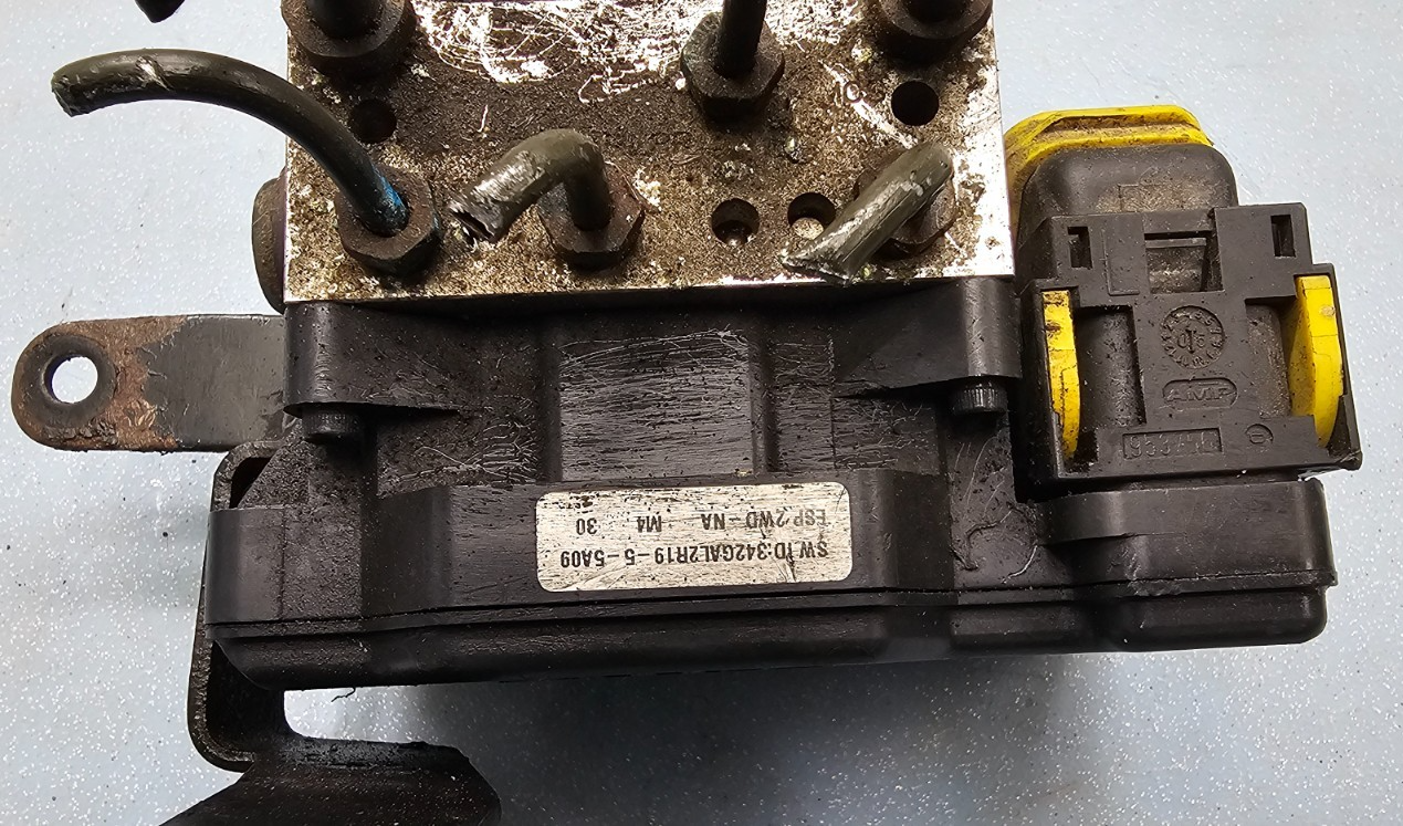 🔥04-09 Hyundai Tucson 05-10 kia Sportage ABS AWD Brake Pump Module Motor Assy