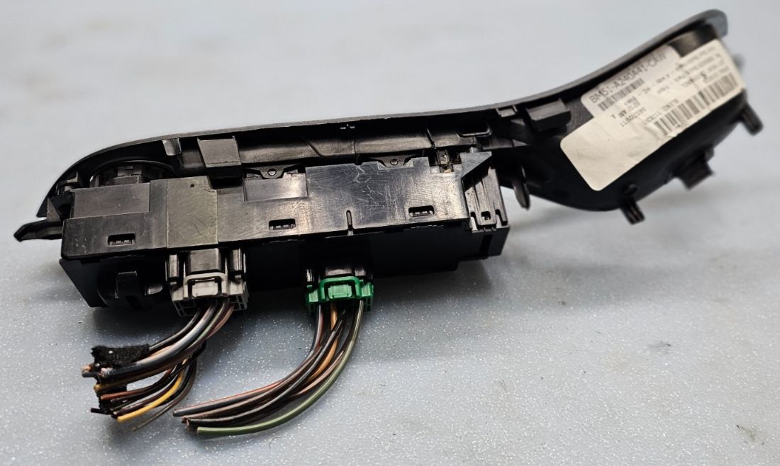 12-18 Focus Escape Front Left Driver Master Power Window Switch Regulator Black