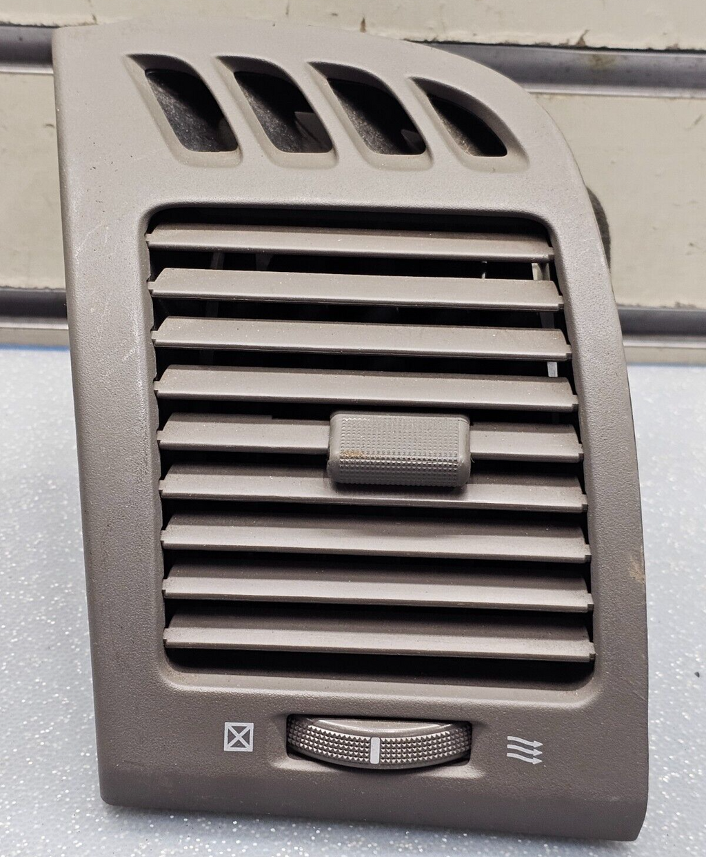 🔥02-06 TOYOTA CAMRY LEFT DRIVER DASH AIR VENT CONDITIONER HEATER FILTER TAN OEM