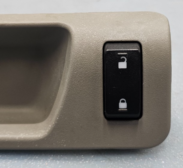 🔥04-07 Freestar Left Driver Front Door Panel Interior Handle Lock Switch Tan