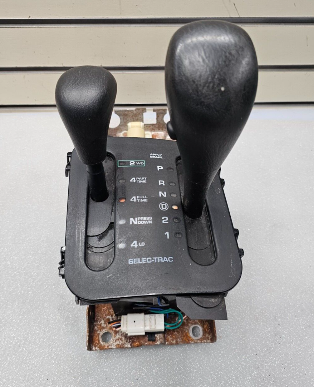 🔥99-04 Jeep Grand Cherokee WJ Selec-Trac Automatic Floor Gear Shifter Assembly