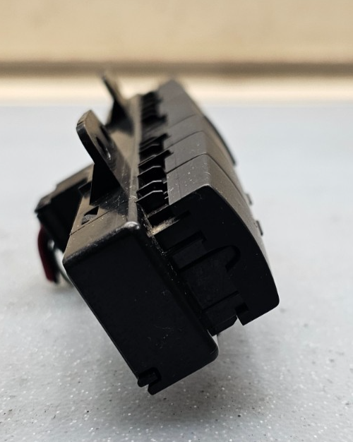 🔥09-10 Dodge Journey Dash Emergency Hazard Power Light Control Switch Panel