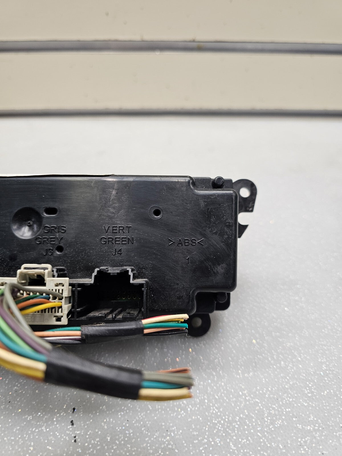 🔥07-09 CHEVY EQUINOX DASH CENTER AC HEATER CLIMATE TEMPERATURE CONTROL UNIT OEM