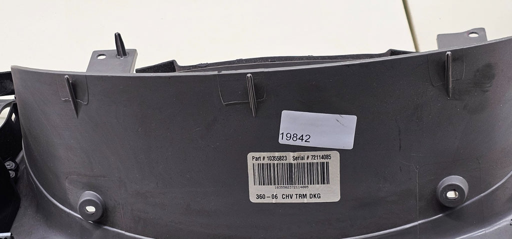 02-09 Trailblazer Dash Instrument Cluster Speedometer Bezel Trim Panel Gray C10