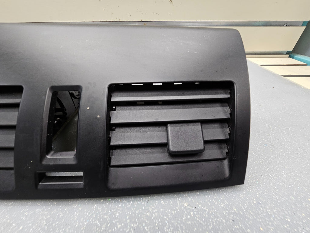 10-13 MAZDA 3 CENTER DASH AIR VENT BEZEL A/C HEATER TEMPERATURE TRIM PANEL BLACK