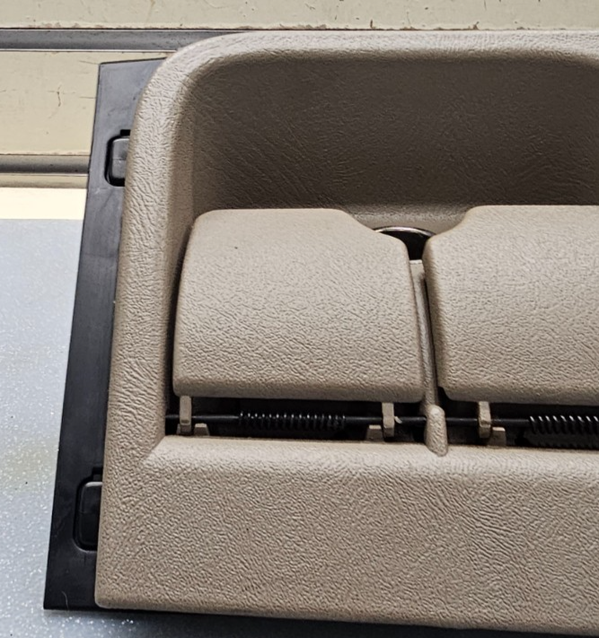 🔥95-98 CHEVY GMC SILVERADO YUKON TAHOE C/K Lighter Port Ashtray Ash Tray  Tan