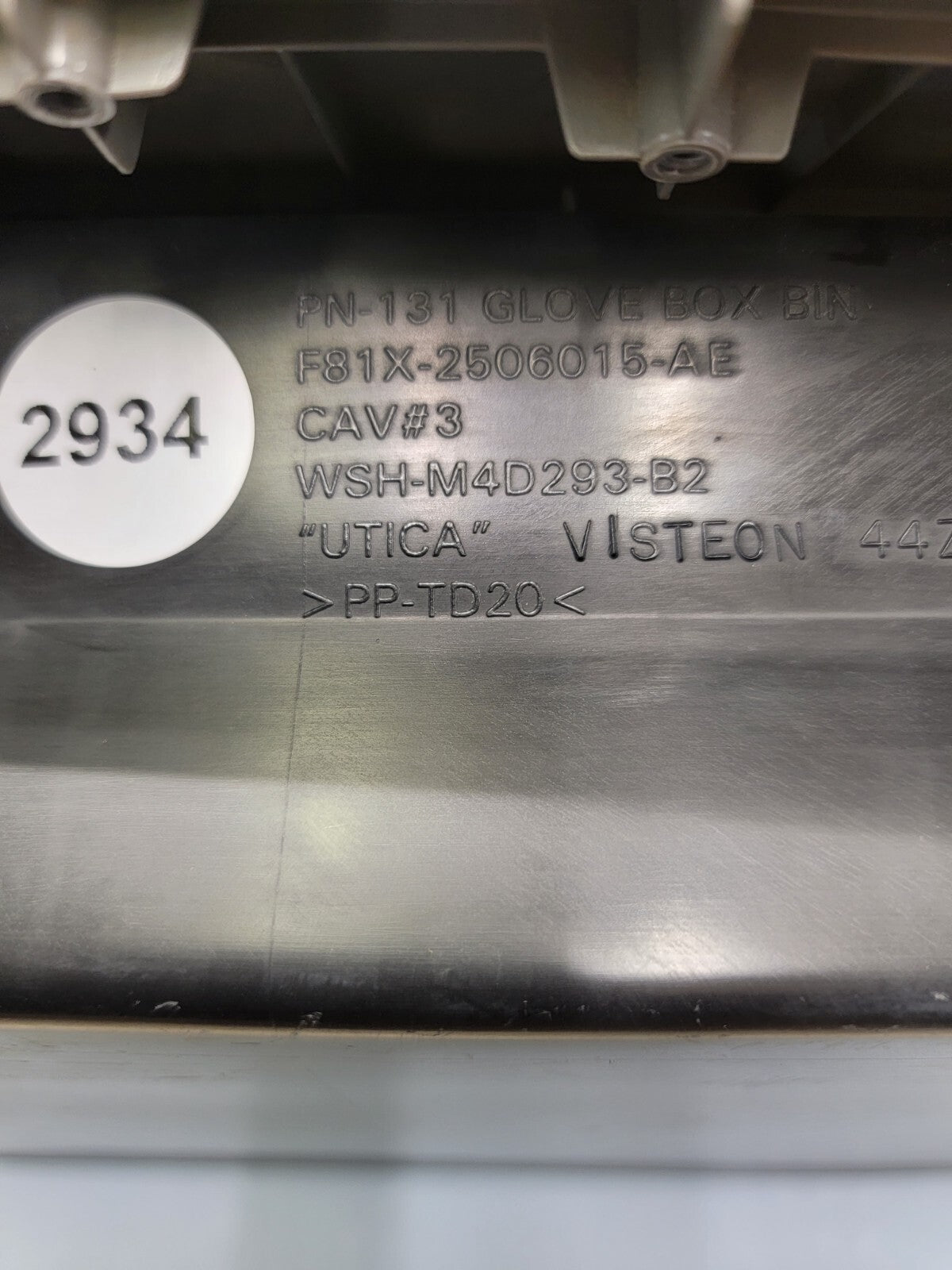 🔥05-07 Ford F250 F350 Super Duty Glove Box Storage Compartment DARK GRAY G10