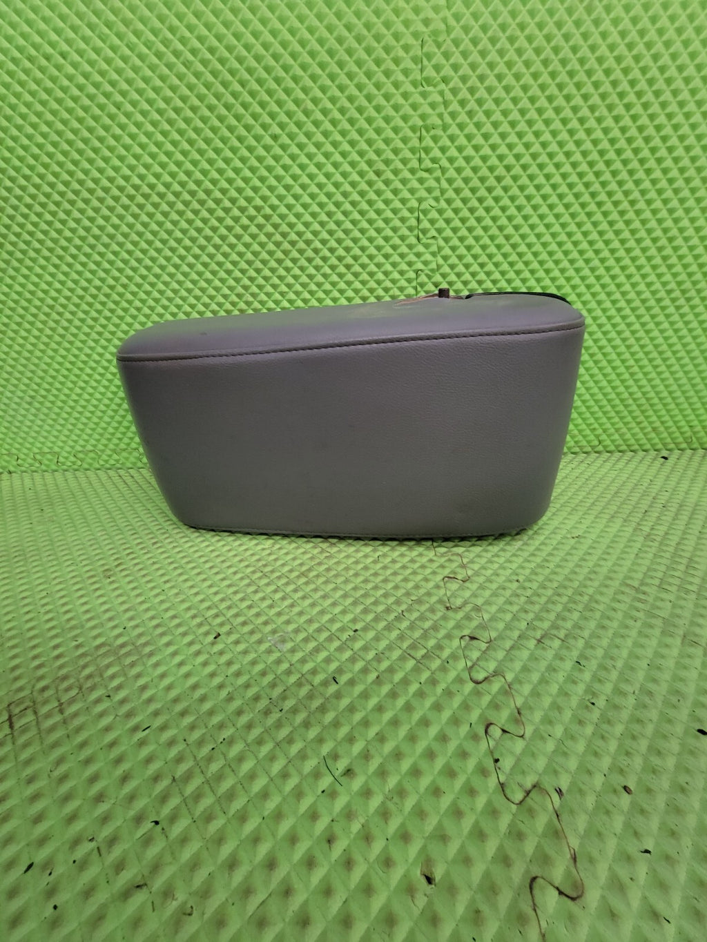 🔥04-11 Ford Ranger Center Console Armrest Lid Storage Compartment Leather GRAY