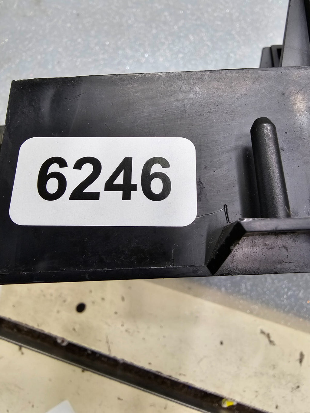 🔥99-06 Chevy Silverado Sierra Headlight Switch left Driver Air Vent black HS19