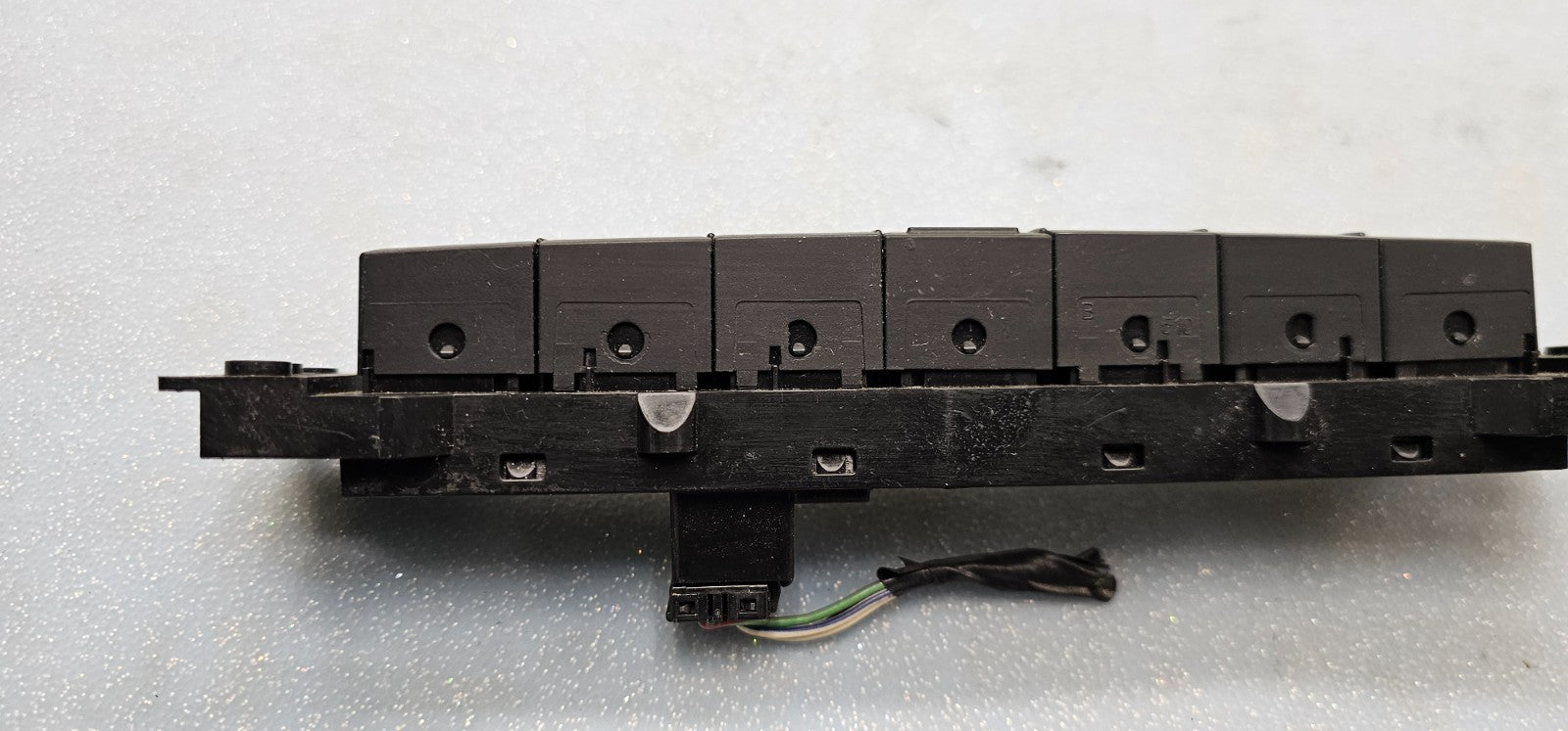 🔥08-10 JEEP COMMANDER HAZARD EMERGENCY FLASHER ESP CONTROL SWITCH ASSEMBLY OEM