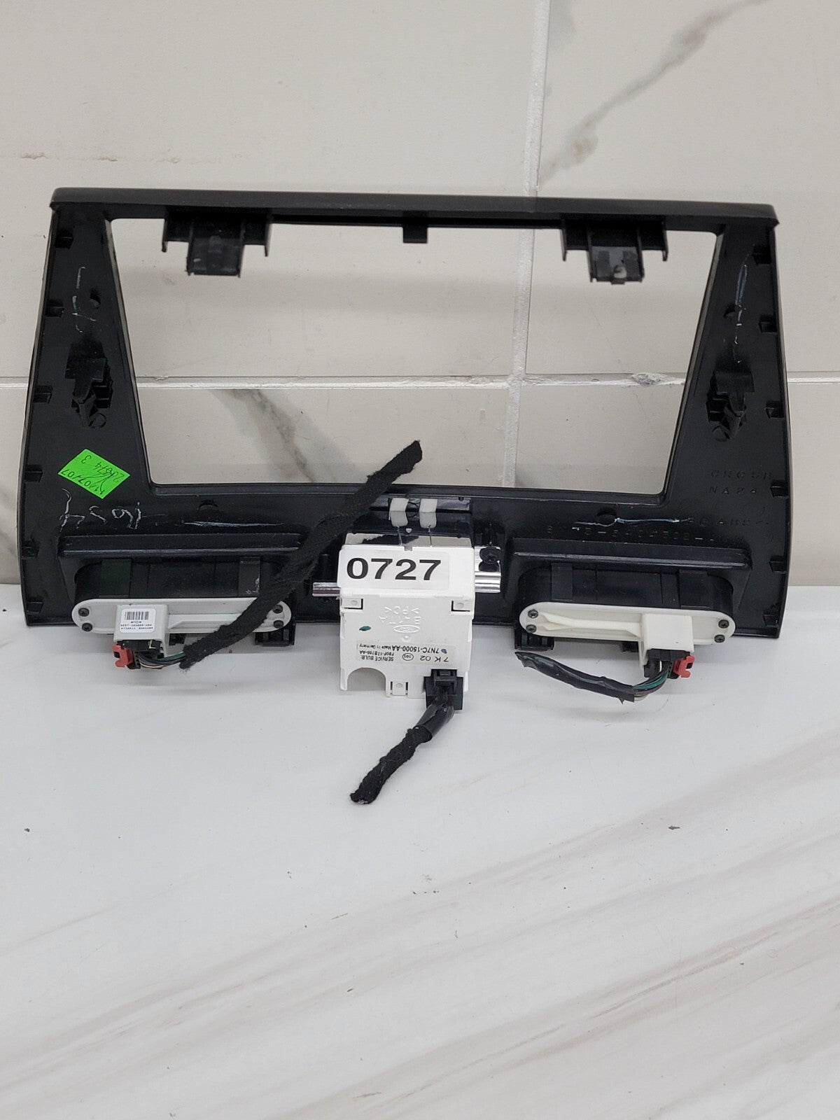 🔥2006-2009 Ford Fusion Dash Radio Bezel With Clock 7N7C-15000-AA Black