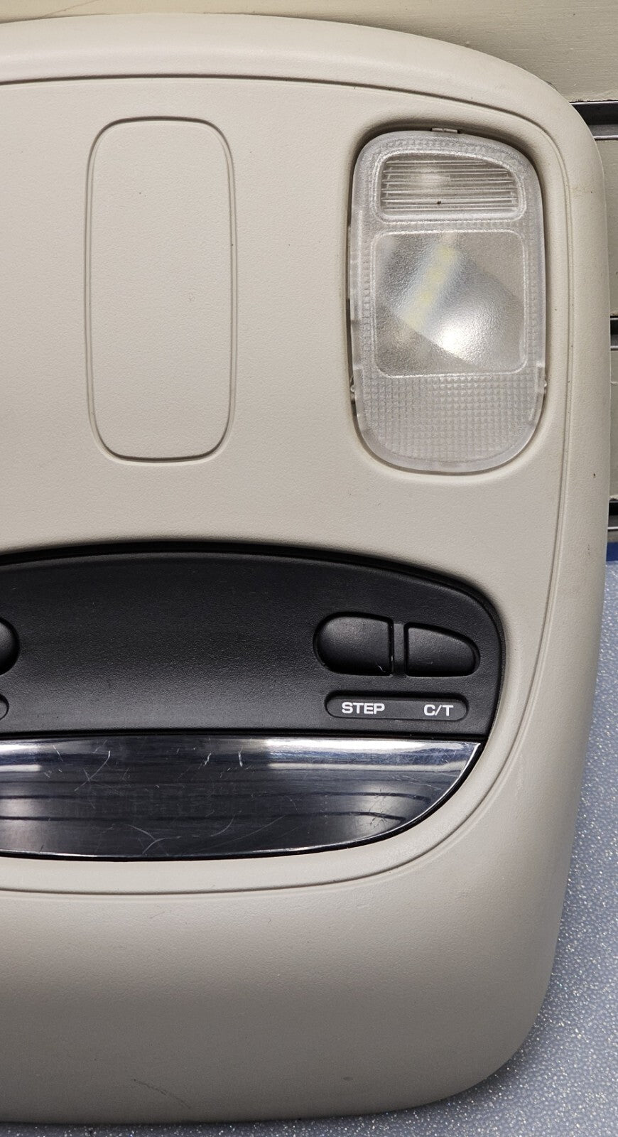 🔥02-05 Dodge RAM Overhead Console DOME Light Roof🔴Digital Compass GRAY 05