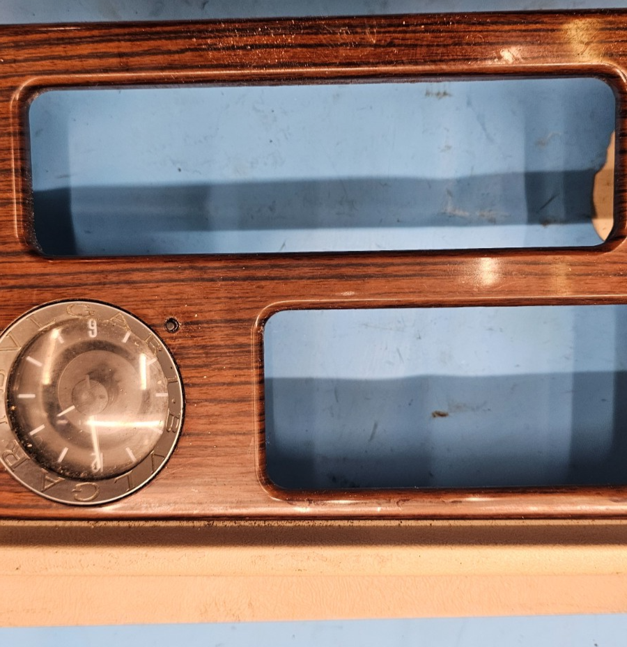 🔥03-06 Cadillac Escalade Center Console Upper Bezel Trim Clock Bezel  Wood OEM