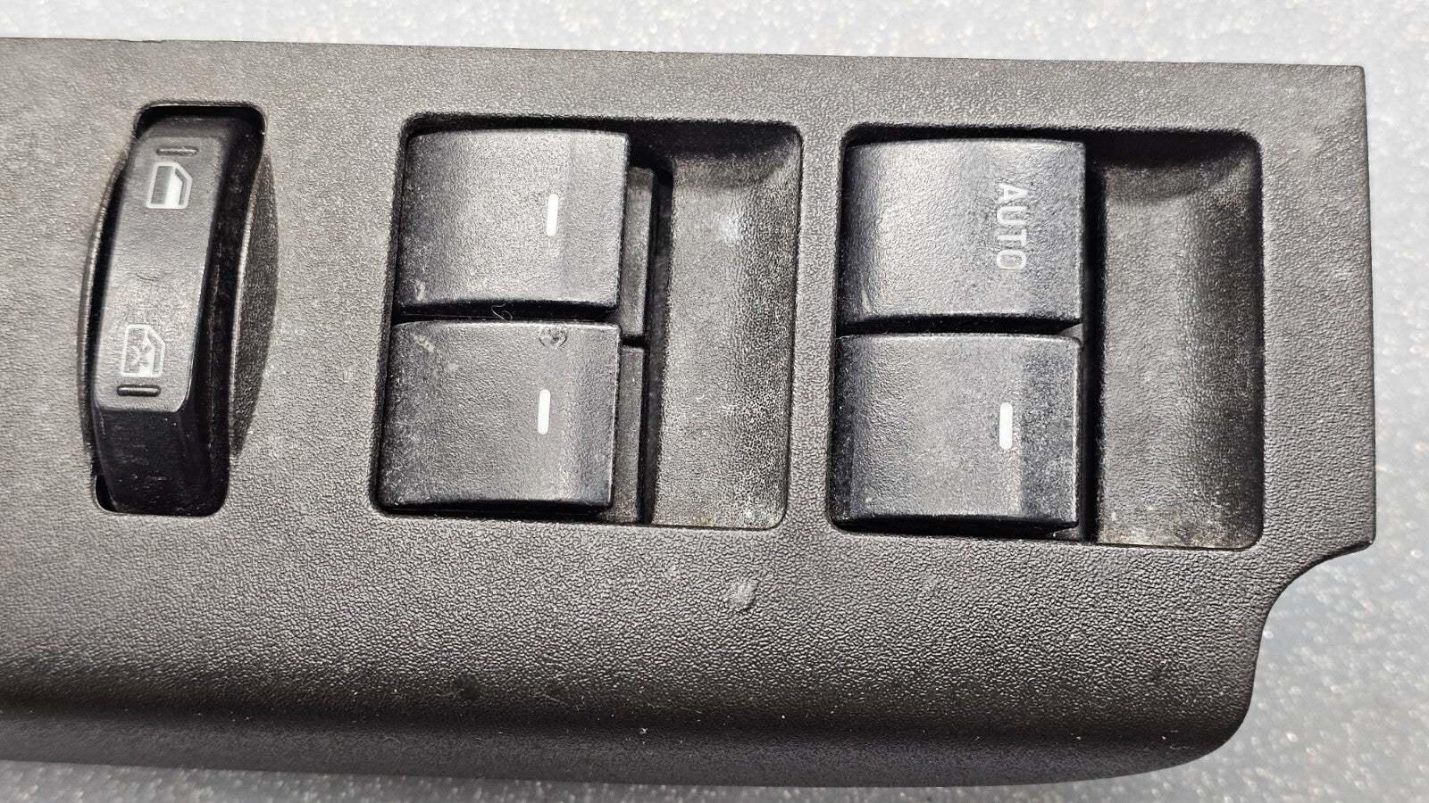 🔥08-12 Escape Focus Left Driver Door Master Power Window Switch Assembly Black