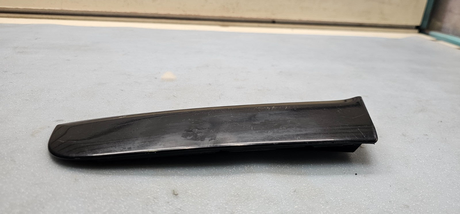 🔥2004-2008 Nissan Maxima Passenger Side Rear Door Sash Cover Trim Panel OEM